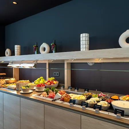 Szálloda Intercityhotel 3*