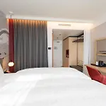 Intercityhotel 3*