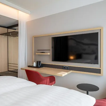 Intercityhotel 4*