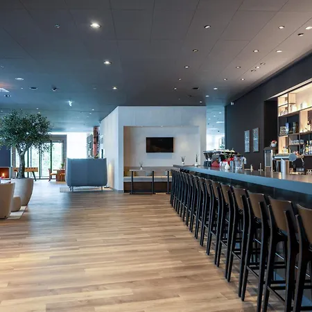 Intercityhotel Hotel 4*
