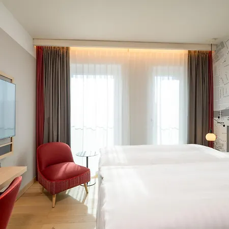 Intercityhotel 4*