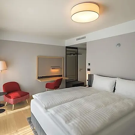 Отель Intercityhotel Хайдельберг