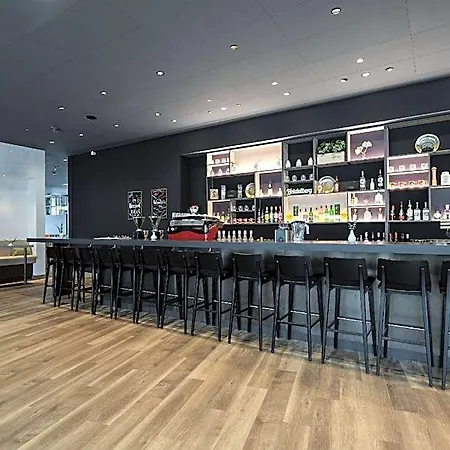 Отель Intercityhotel
